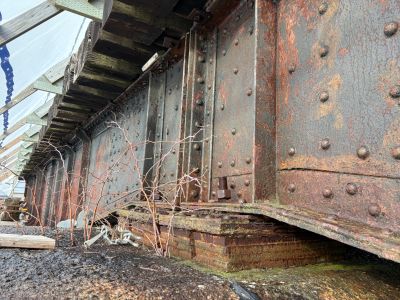 close up of rusty steel girders